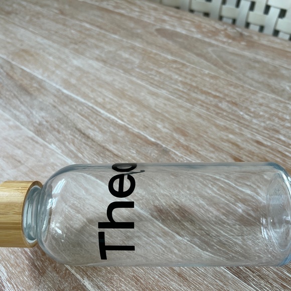 Theory Water Bottle - Picture 4 of 5